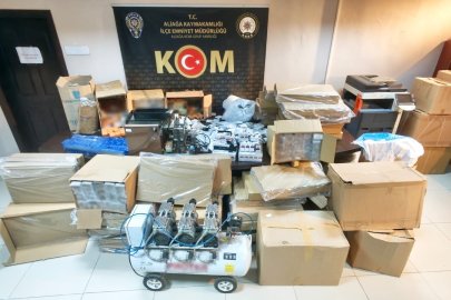 İZMİR'DE KAÇAKÇILIK OPERASYONU: 5 MİLYON LİRALIK ÜRÜN ELE GEÇİRİLDİ