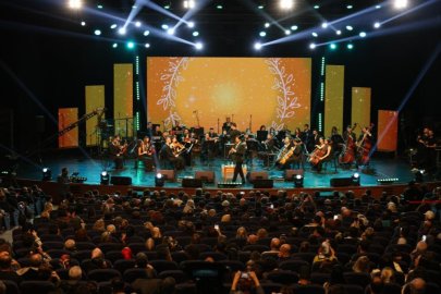 BURSA’DA FETİH COŞKUSU MEHTER VE SENFONİK MÜZİKLE BULUŞTU