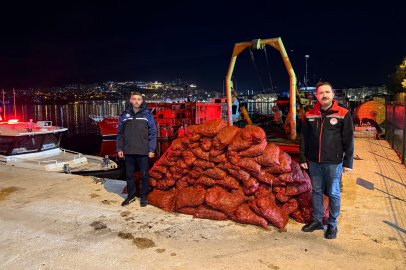 GEMLİK'TE KAÇAK MİDYE AVCILARINA 174 BİN TL CEZA