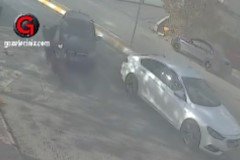 KONTROLDEN ÇIKAN OTOMOBİL DEHŞET SAÇTI