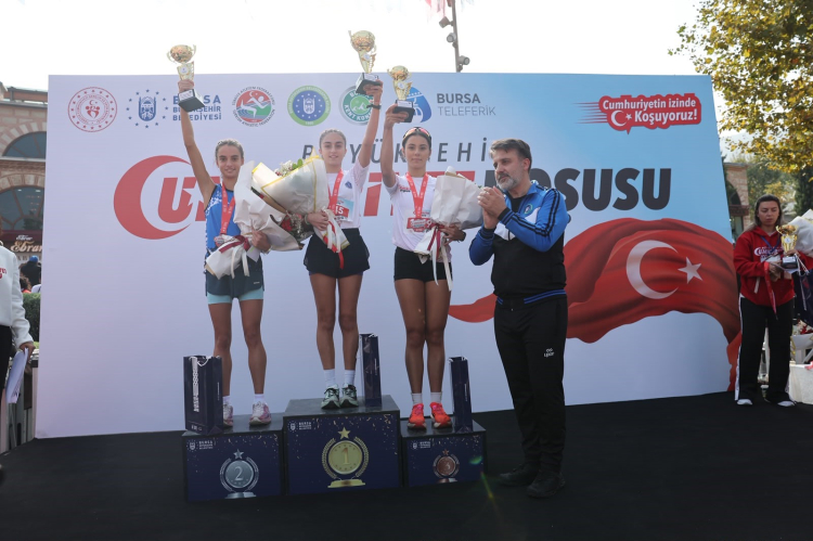 BURSA BÜYÜKŞEHİR CUMHURİYET KOŞUSU