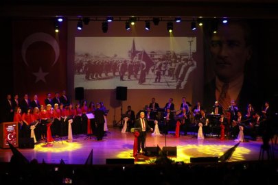 BURSA’DA CUMHURİYET’İN 103. YILINA ÖZEL MÜZİK ZİYAFETİ