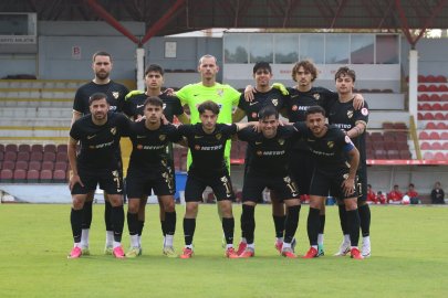 KARŞIYAKA'DAN BOLU'DA MÜTHİŞ GERİ DÖNÜŞ: UZATMALARDA 3 GOL!