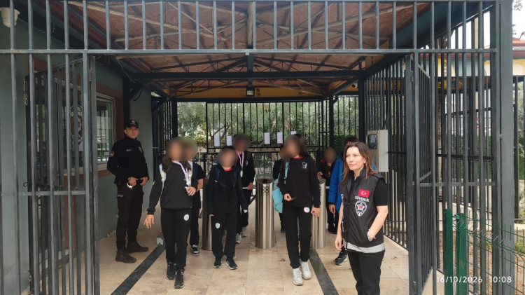 Denizli'de valilik okullardaki güvenlik önlemlerini artırdı